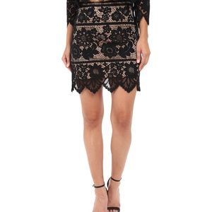 For Love and Lemons, Gianna Lace Illusion Skirt - Size M 🖤